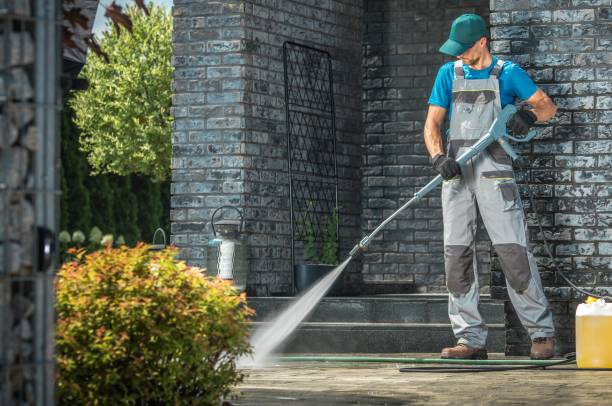 Best Graffiti Removal  in Pekin, IL